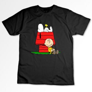 Remera negra Snoopy home